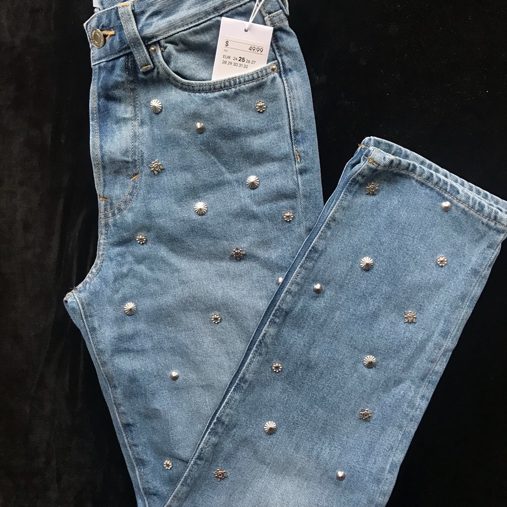 H&M Vintage Fit High Waist Stud Jeans
